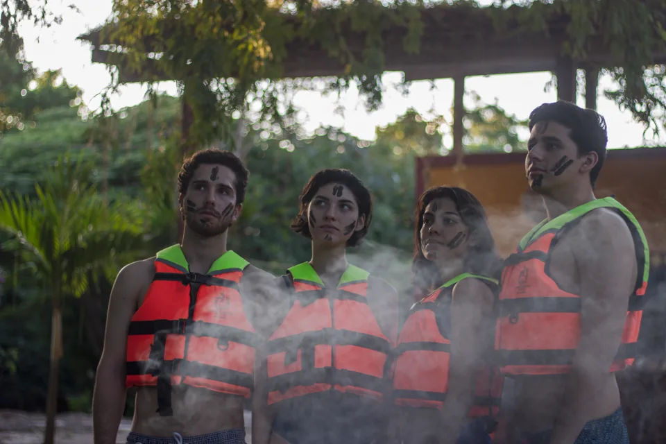 Guests wearing flotation vests, ready for their adventure at San Gerónimo